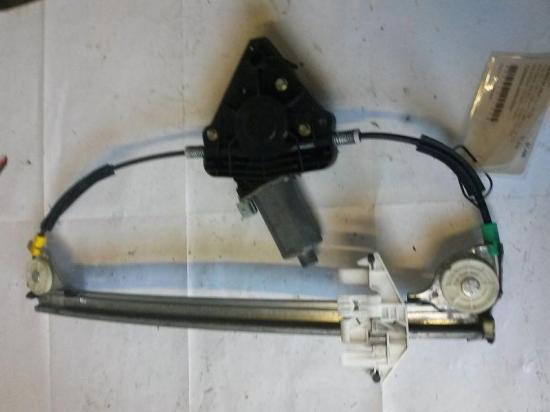 Fensterheber rechts hinten elektrischer Fensterheber PEUGEOT 406 BREAK (8E/F) 2.1 TD 12V 80 KW 0130821778 Bild Fensterheber rechts hinten elektrischer Fensterheber PEUGEOT 406 BREAK (8E/F) 2.1 TD 12V 80 KW 0130821778