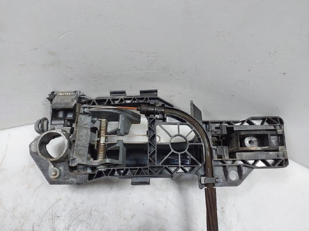 VW Passat 3C B7 BJ.2012 Türgriff vorne links 3C0837885H