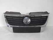 VW Passat 3C Bj.2006 Kühlergrill ohne PDC 