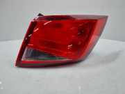 Seat Leon 5F Kombi BJ.2015 Heckleuchte außen rechts 5F9945096 Halter gebrochen 