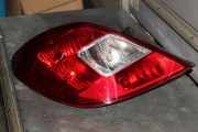 Heckleuchte komplett L Opel Corsa 1.4 16V Selection