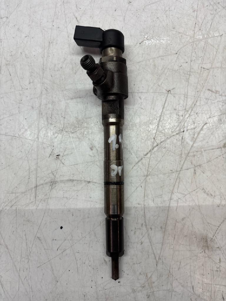 Injektor Einspritzdüse Für VW Caddy III IV 1,6 TDI CAYD CAY 03L130277S