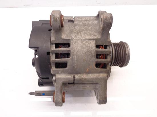 Lichtmaschine Generator für Audi A3 8V 1,6 TDI Diesel CLHA CLH 04L903021D Bild Lichtmaschine Generator für Audi A3 8V 1,6 TDI Diesel CLHA CLH 04L903021D