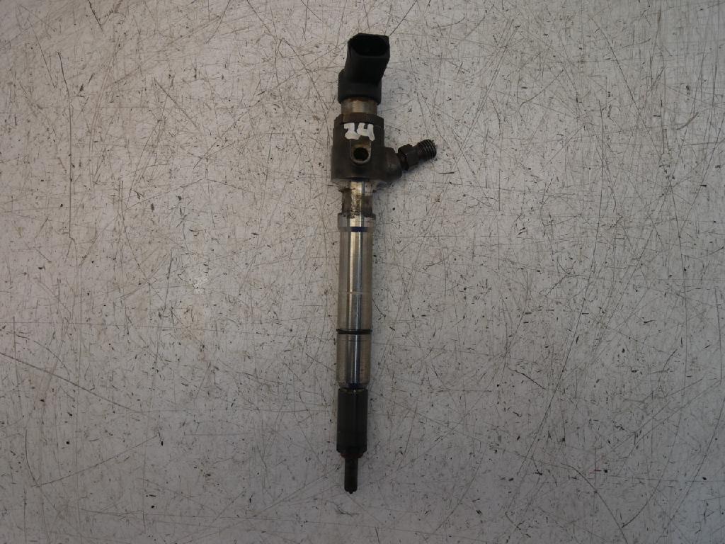 Injektor f?r VW Caddy 1,6 TDi CAYE CAY 03L130277S