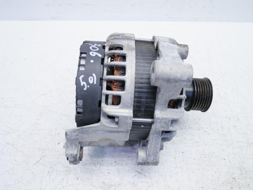 Lichtmaschine für BMW 1er F20 F21 140 i M 3,0 Benzin B58B30A B58 8614276 180A