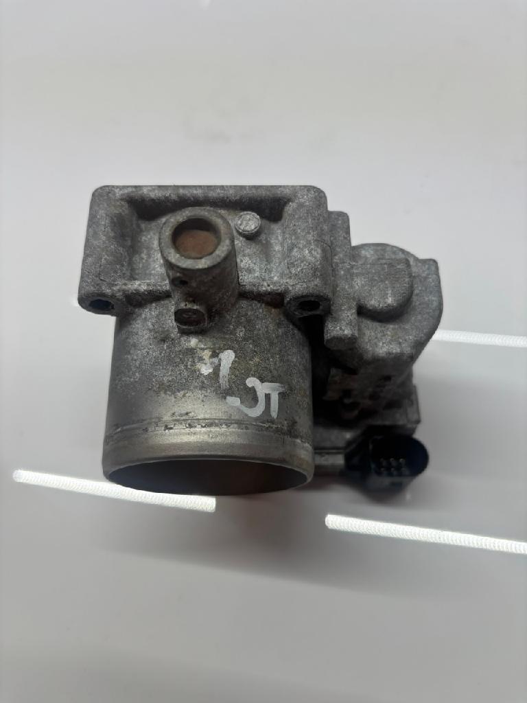 Drosselklappe Für Audi Seat Skoda VW A3 Yeti 1,2 TFSI TSI CBZB CBZ 03F133062