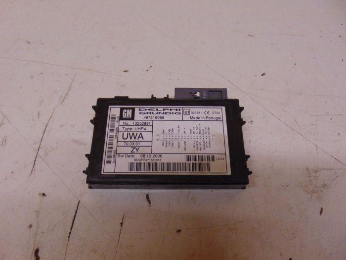 Steuergerät Rechner Modul OPEL ASTRA H CARAVAN 1.9 CDTI 74 KW 13252891 Bild Steuergerät Rechner Modul OPEL ASTRA H CARAVAN 1.9 CDTI 74 KW 13252891