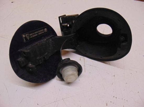 Tankklappe Tankdeckel GEK Z-20Z Uni OPEL ASTRA J 1,4 74 KW Bild Tankklappe Tankdeckel GEK Z-20Z Uni OPEL ASTRA J 1,4 74 KW