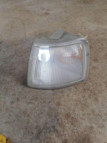 Blinker rechts vorne weiss 4491 OPEL VECTRA A (86_, 87_) 2.0I KAT 85 KW Bild Blinker rechts vorne weiss 4491 OPEL VECTRA A (86_, 87_) 2.0I KAT 85 KW