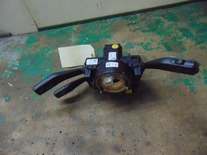 Lenkstockschalter Lenksäulen Modul Schleifring VW PASSAT VARIANT (3C5) 2.0 TDI 103 KW 3C0953549 3C0959653 3C9953513 Bild Lenkstockschalter Lenksäulen Modul Schleifring VW PASSAT VARIANT (3C5) 2.0 TDI 103 KW 3C0953549 3C0959653 3C9953513