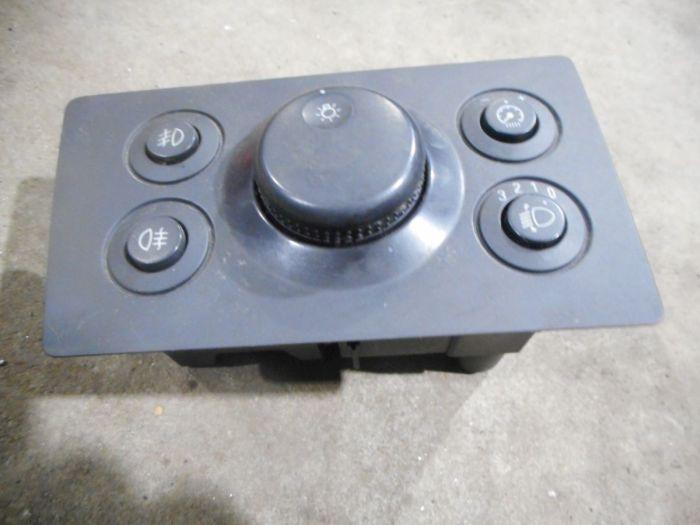 Schalter Licht Lichtschalter OPEL ZAFIRA B (A05) 2,2 110 KW 13205865 Bild Schalter Licht Lichtschalter OPEL ZAFIRA B (A05) 2,2 110 KW 13205865