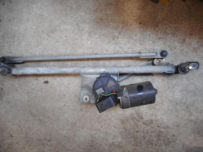 Wischermotor vorne mit Gestänge 0580012022 OPEL VECTRA B CARAVAN (31_) 2.2I 16V 108 KW 0580012022 Bild Wischermotor vorne mit Gestänge 0580012022 OPEL VECTRA B CARAVAN (31_) 2.2I 16V 108 KW 0580012022