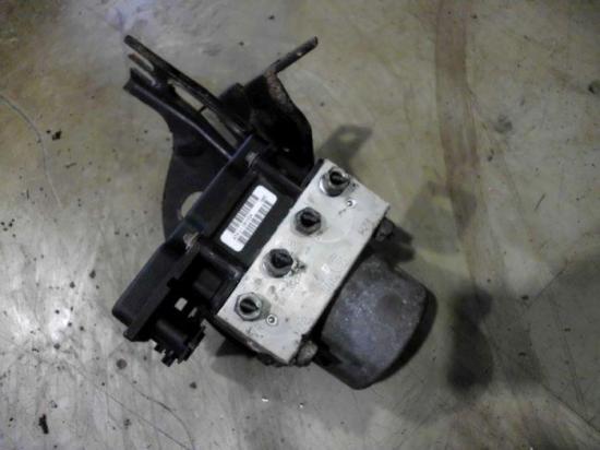 ABS-Regler OPEL MERIVA 1.7 CDTI 74 KW 13182319 Bild ABS-Regler OPEL MERIVA 1.7 CDTI 74 KW 13182319