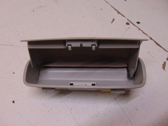 Verkleidung Dachrahmen Brillenfach VW PASSAT (3C2) 2.0 TDI 103 KW Bild Verkleidung Dachrahmen Brillenfach VW PASSAT (3C2) 2.0 TDI 103 KW