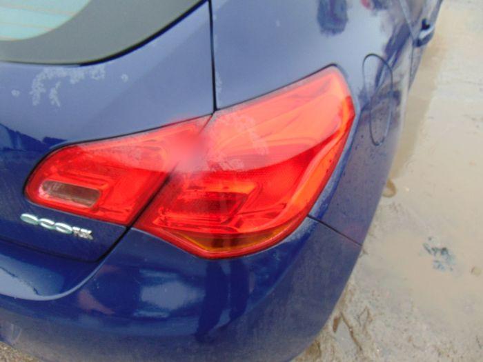 Rückleuchte aussen rechts OPEL ASTRA J 1,4 74 KW Bild Rückleuchte aussen rechts OPEL ASTRA J 1,4 74 KW