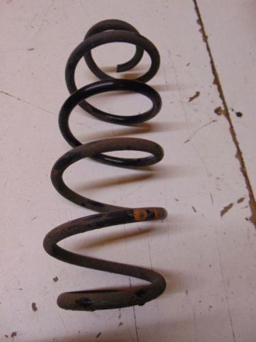 Feder links hinten SUZUKI SPLASH 1,2 63 KW Bild Feder links hinten SUZUKI SPLASH 1,2 63 KW