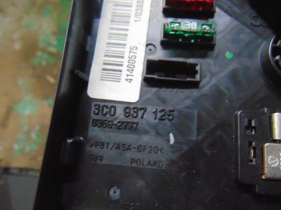 Sicherungskasten VW PASSAT VARIANT (3C5) 2.0 TDI 103 KW 3C0937125 Bild Sicherungskasten VW PASSAT VARIANT (3C5) 2.0 TDI 103 KW 3C0937125