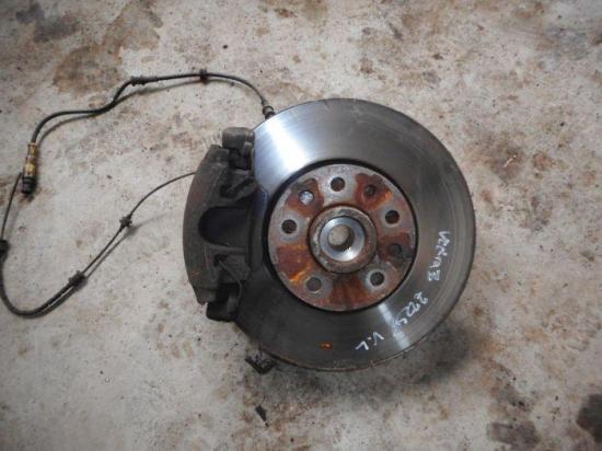 Radnabe vorne links 4533 OPEL VECTRA B CARAVAN (31_) 2.2I 16V 108 KW Bild Radnabe vorne links 4533 OPEL VECTRA B CARAVAN (31_) 2.2I 16V 108 KW