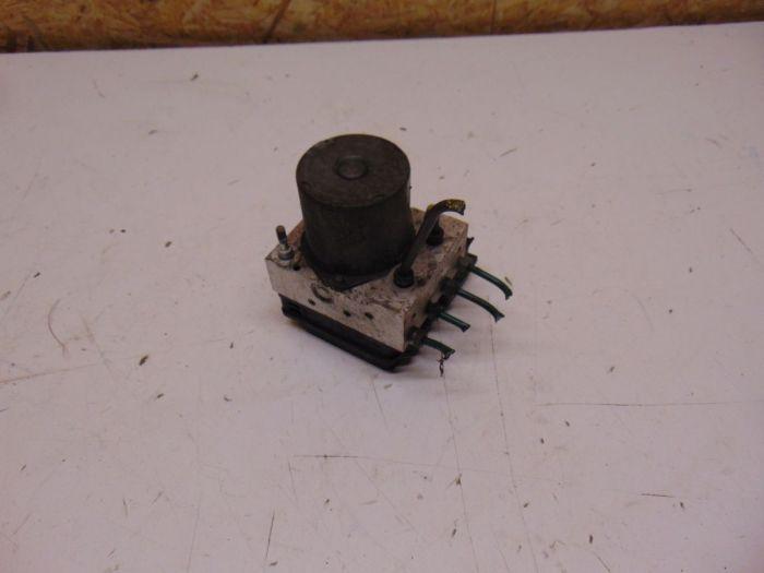 ABS-Regler ABS-Block 0265234093 OPEL TIGRA TWINTOP 1,4 66 KW 0265234093 Bild ABS-Regler ABS-Block 0265234093 OPEL TIGRA TWINTOP 1,4 66 KW 0265234093