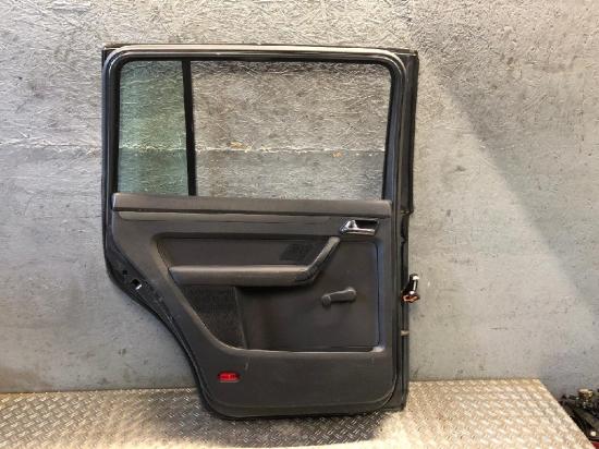 Tür links hinten VW Touran I (1T1) 1T0833055S Bild Tür links hinten VW Touran I (1T1) 1T0833055S