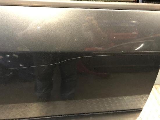 Tür rechts hinten VW Touran I (1T1) 1T0833056S Bild Tür rechts hinten VW Touran I (1T1) 1T0833056S
