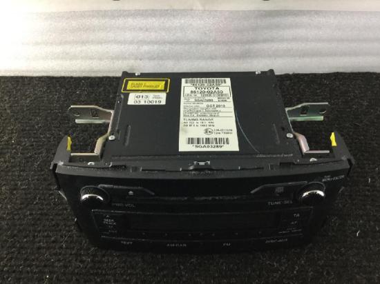 Radio TOYOTA Auris (E150) 86120-02A50 Bild Radio TOYOTA Auris (E150) 86120-02A50
