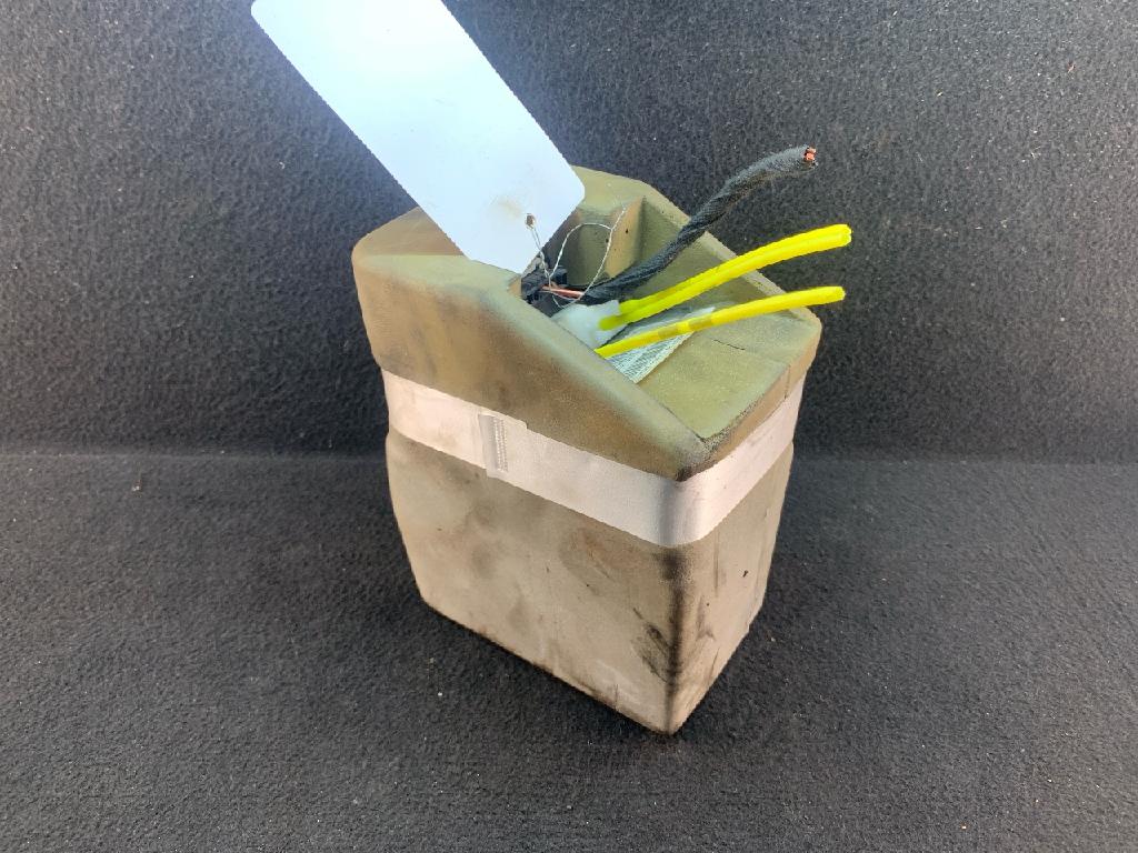 Zentralverriegelungspumpe MERCEDES-BENZ A-Klasse (W168) 1688000348