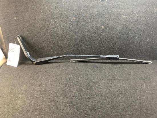 Wischerarm rechts vorne BMW 1er (E87) 61619450004 Bild Wischerarm rechts vorne BMW 1er (E87) 61619450004