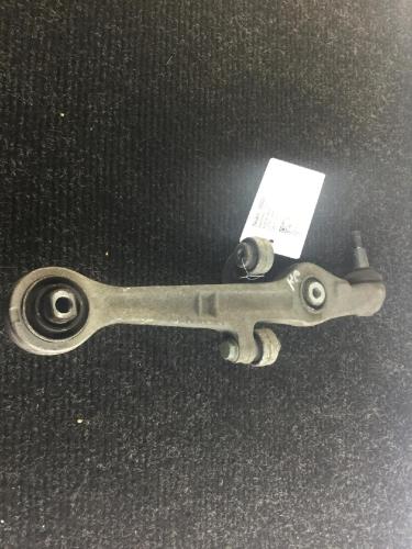 Querlenker rechts vorne AUDI A4 (8E, B6) Bild Querlenker rechts vorne AUDI A4 (8E, B6)