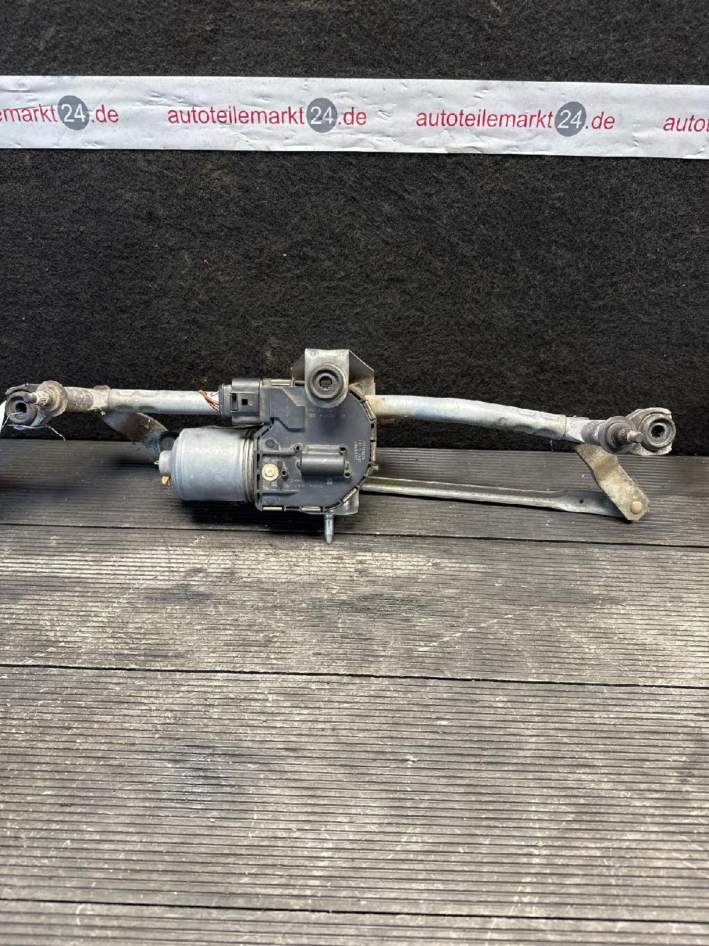 Wischermotor vorne VW Caddy III Kasten (2KA) 1T1955119A