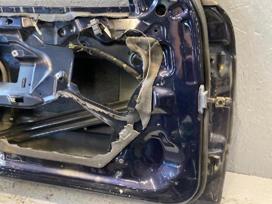 Tür links vorne BMW 3er Touring (E46) Bild Tür links vorne BMW 3er Touring (E46)