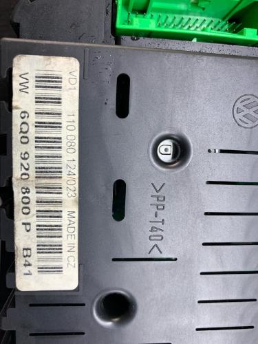 Tachometer VW Polo IV (9N, 9A) 6Q0920800P Bild Tachometer VW Polo IV (9N, 9A) 6Q0920800P