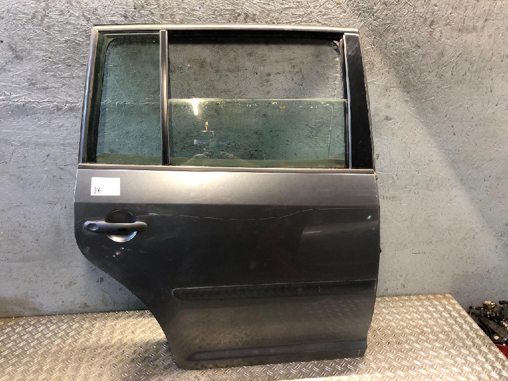Tür rechts hinten VW Touran I (1T1) 1T0833056S Bild Tür rechts hinten VW Touran I (1T1) 1T0833056S