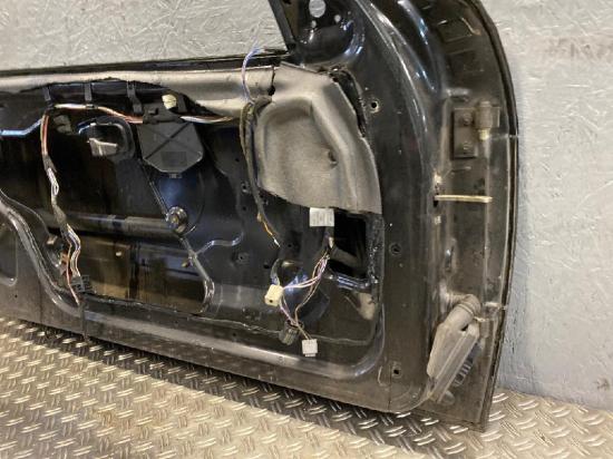 Tür links BMW 3er Compact (E36) Bild Tür links BMW 3er Compact (E36)