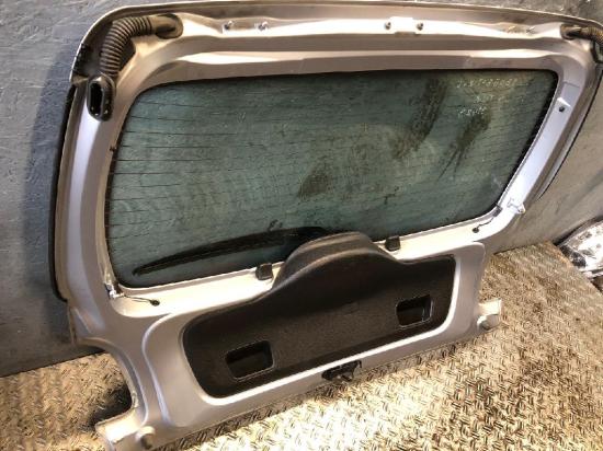 Heckklappe mit Fensterausschnitt PEUGEOT 206 SchrÃ¤gheck 8701R5 Bild Heckklappe mit Fensterausschnitt PEUGEOT 206 SchrÃ¤gheck 8701R5