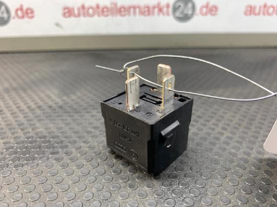 Relais SKODA Fabia II (5J) 4H0951253A Bild Relais SKODA Fabia II (5J) 4H0951253A