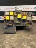 ( Sicherungskasten MERCEDES-BENZ Vito Bus (W639) A6395450801)