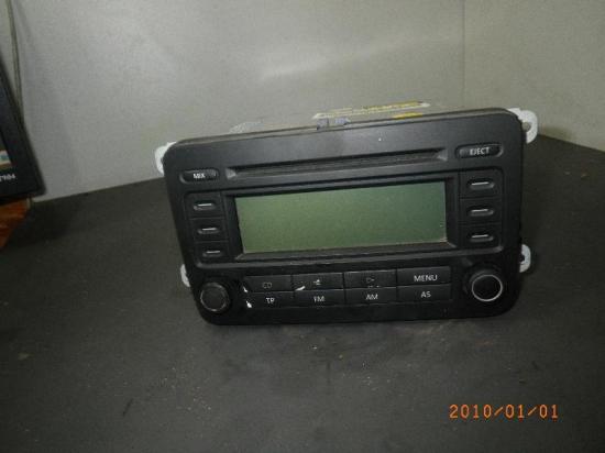 CD-Radio VW Golf V (1K) Bild CD-Radio VW Golf V (1K)