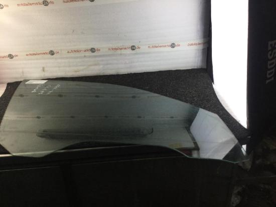 Türscheibe rechts vorne BMW 5er (E39) 51328159170 Bild Türscheibe rechts vorne BMW 5er (E39) 51328159170