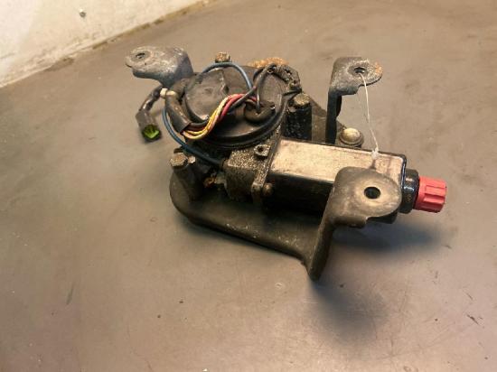 Stellmotor Scheinwerfer MAZDA 323 F IV (BG) 861100-0881 Bild Stellmotor Scheinwerfer MAZDA 323 F IV (BG) 861100-0881