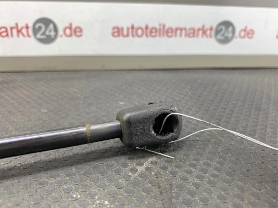 Heckklappendämpfer SKODA Fabia II (5J) 5J6827550 Bild Heckklappendämpfer SKODA Fabia II (5J) 5J6827550
