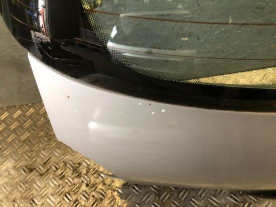 Heckklappe mit Fensterausschnitt PEUGEOT 206 SchrÃ¤gheck 8701R5 Bild Heckklappe mit Fensterausschnitt PEUGEOT 206 SchrÃ¤gheck 8701R5