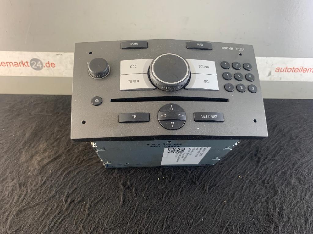 Radio OPEL Zafira B (A05) 13121030 kein Code Bild Radio OPEL Zafira B (A05) 13121030 kein Code