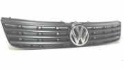 Kühlergrill mit Emblem VW PASSAT VARIANT (3B5) 1.6 74 KW 3B0853653C