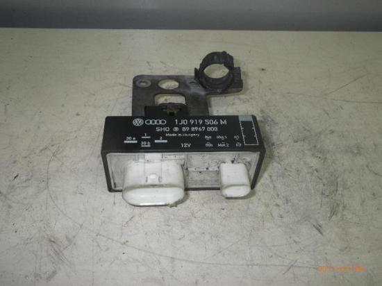 Steuergerät Elektrolüfter Motorkühlung VW Polo IV (9N, 9A) Bild Steuergerät Elektrolüfter Motorkühlung VW Polo IV (9N, 9A)