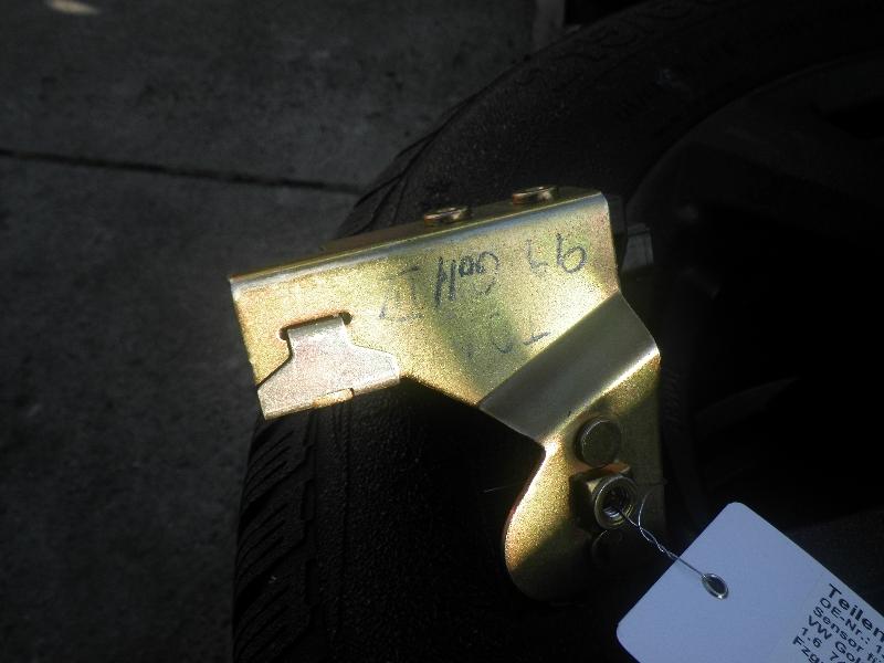 Sensor für ESP VW Golf IV (1J) 1J1907637A