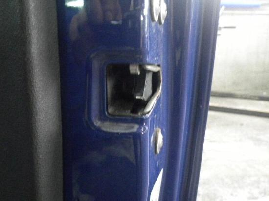 Türschloss rechts vorne VW Fox Schrägheck (5Z) 5Z1837016AA Bild Türschloss rechts vorne VW Fox Schrägheck (5Z) 5Z1837016AA