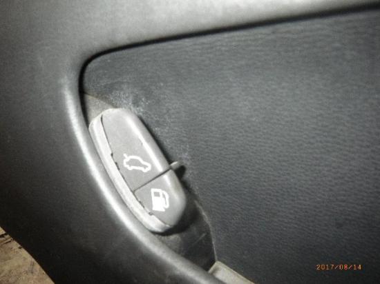 Schalter für Tankklappe VOLVO V70 I (875, 876) 9162946 Bild Schalter für Tankklappe VOLVO V70 I (875, 876) 9162946