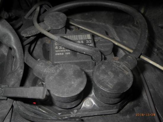 Steuergerät Zündung MERCEDES-BENZ 124 Stufenheck (W124) Bild Steuergerät Zündung MERCEDES-BENZ 124 Stufenheck (W124)