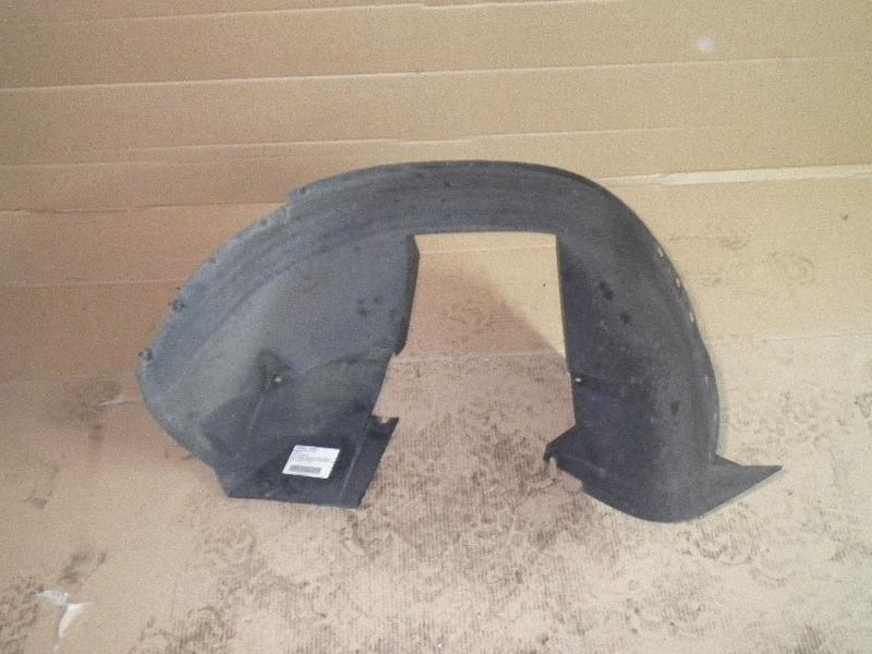 Radhaus links vorne VOLVO V70 I (875, 876) Bild Radhaus links vorne VOLVO V70 I (875, 876)